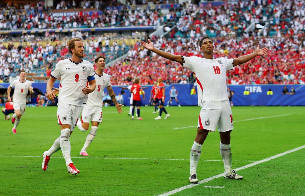 جود بلينجهام أفضل لاعب في منتخب إنجلترا للموسم الثاني تواليًا