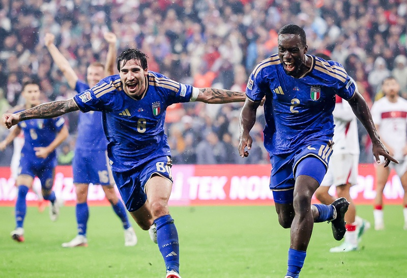 إيطاليا تهزم تركيا 4-1 وفرنسا تحسم مواجهة بلجيكا بهدف متأخر