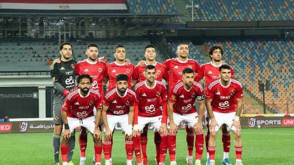 الإصابات تضرب الأهلي مبكرًا.. محمود صلاح ينضم إلى قائمة الغائبين