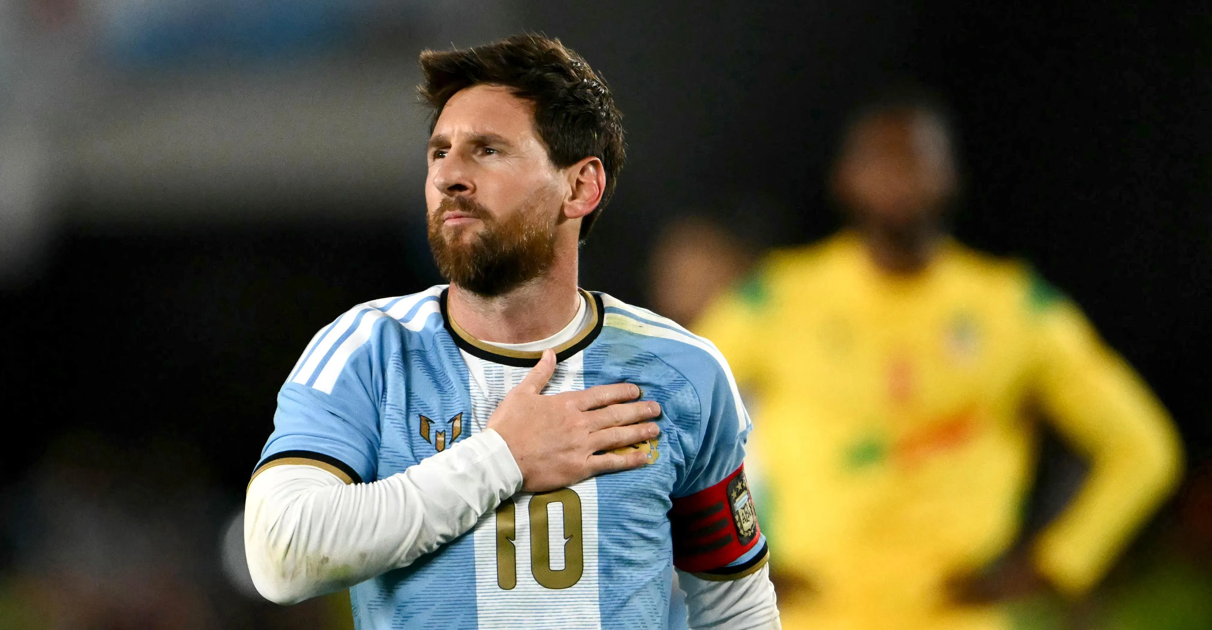 برشلونة يودع ميسي برسالة مؤثرة بعد مباراته الأخيرة مع الأرجنتين