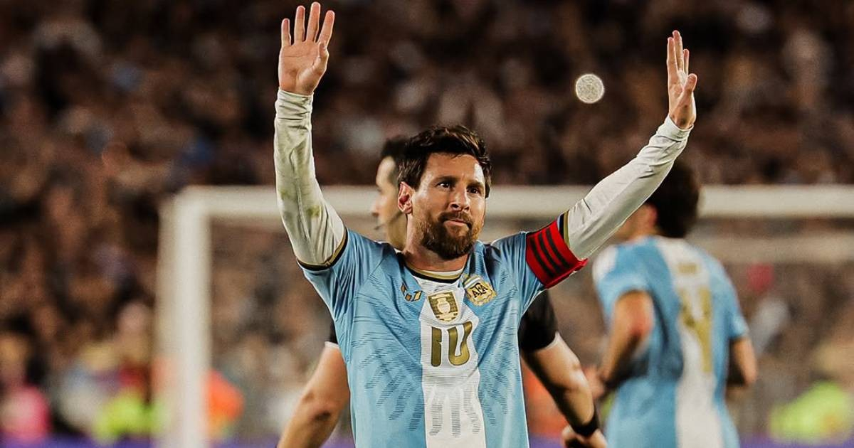ميسي يودّع منتخب الأرجنتين بهدف وانتصار بثلاثية على بنين