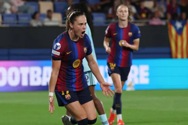 برشلونة يبدأ دفاعه عن لقب دوري أبطال أوروبا للسيدات بخماسية أمام باريس إف سي