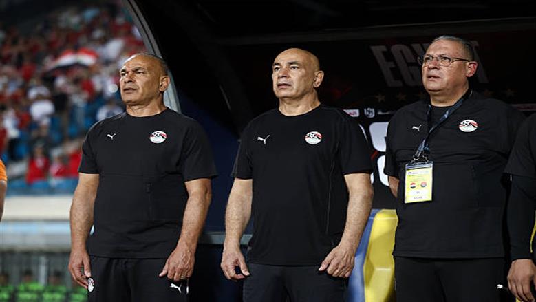 منتخب مصر يرد على أنباء تعنيف إبراهيم حسن للاعبين بعد التعادل مع أنجولا