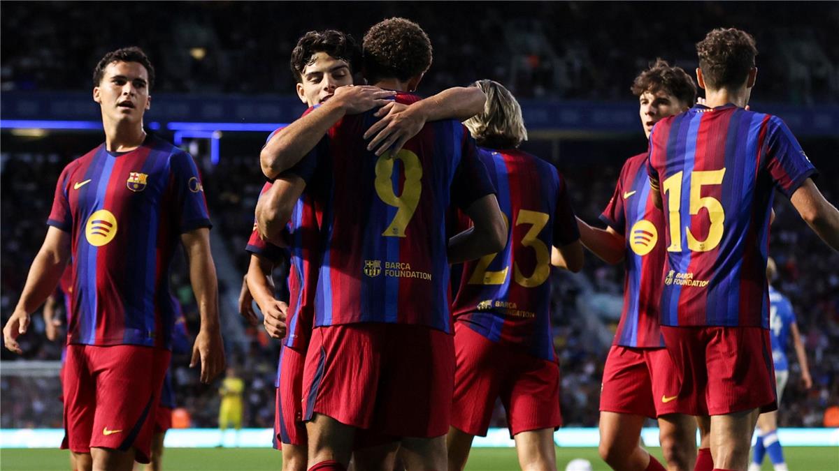 تقارير: بايرن ميونخ يراقب داني أولمو وسط حديث عن تراجع دوره في برشلونة