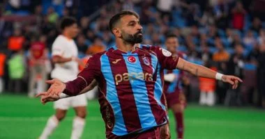 محمد صلاح يرد على انتقادات محلل تركي بعد هاتريك جالاتا سراي