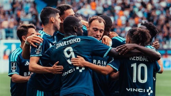 الدوري الفرنسي.. باريس إف سي يتقدم 1-0 على ستراسبورج في الشوط الأول