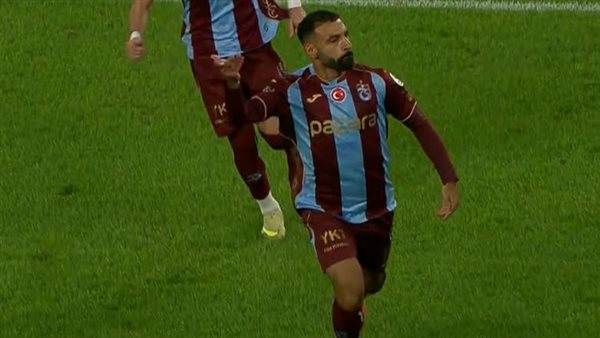 محمد صلاح يسجل الهدف الأول لطرابزون سبور أمام جالطة سراي (فيديو)