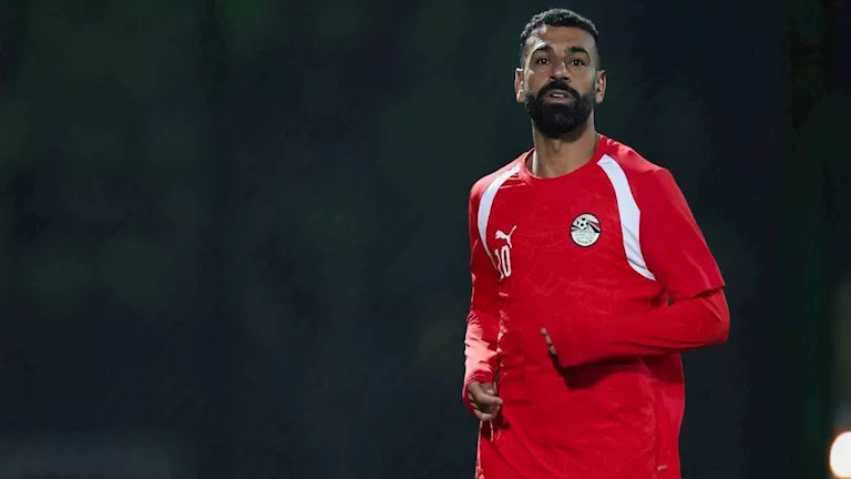 ستوري نجوم كرة القدم.. محمد صلاح في مران منتخب مصر ورونالدو مع البرتغال