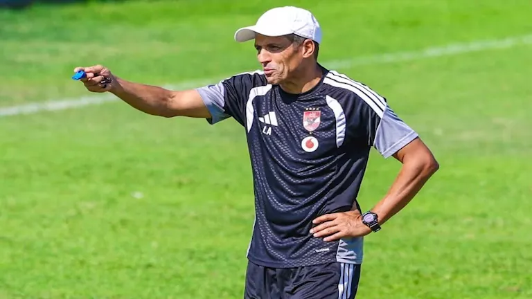 عموتة يجهز ياسر إبراهيم للمشاركة مع الأهلي أمام الزمالك في القمة