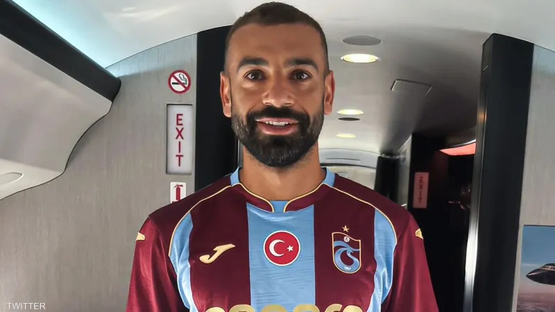 بعد ثلاثيته المدوية.. ماذا قال تيري هنري عن محمد صلاح؟